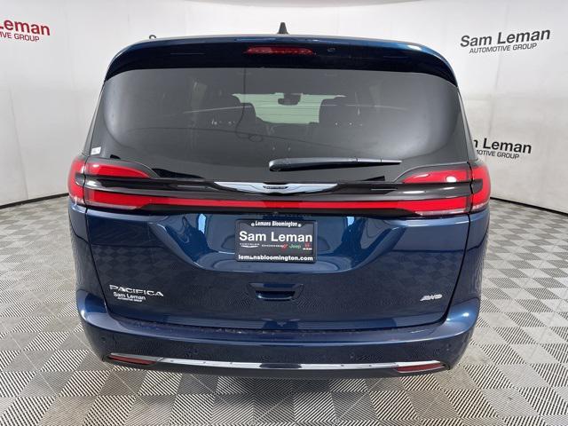 new 2025 Chrysler Pacifica car, priced at $43,880