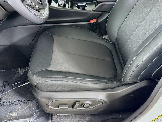 new 2025 Jeep Grand Cherokee car, priced at $35,370