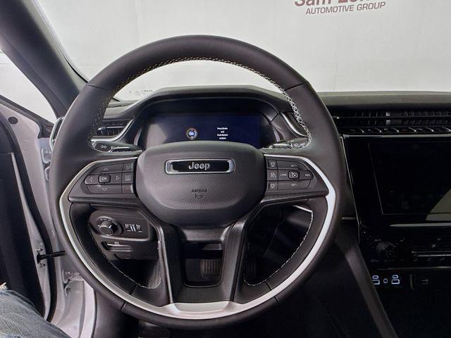 new 2025 Jeep Grand Cherokee car, priced at $39,580