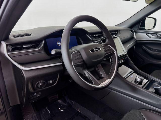 new 2025 Jeep Grand Cherokee L car, priced at $41,230