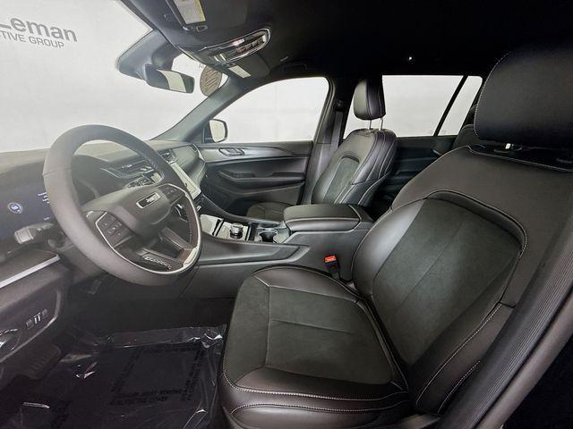 new 2025 Jeep Grand Cherokee L car, priced at $41,230