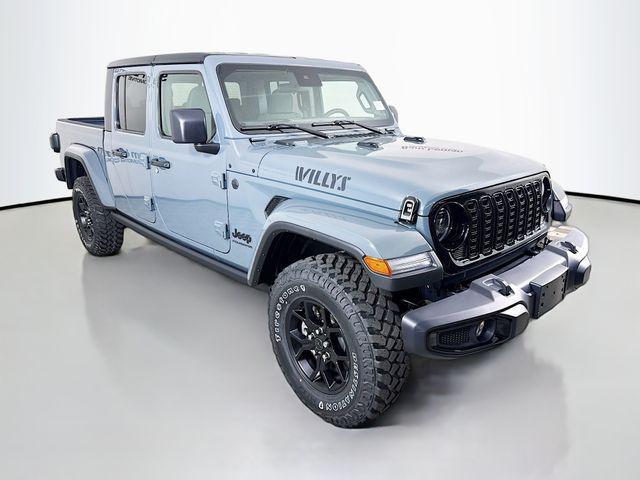new 2025 Jeep Gladiator car, priced at $43,580