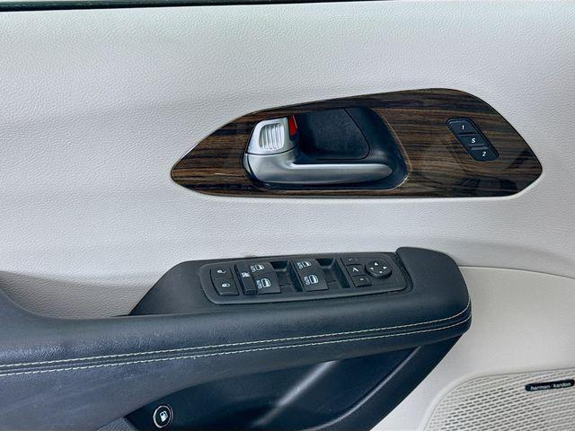 used 2021 Chrysler Pacifica Hybrid car, priced at $21,695