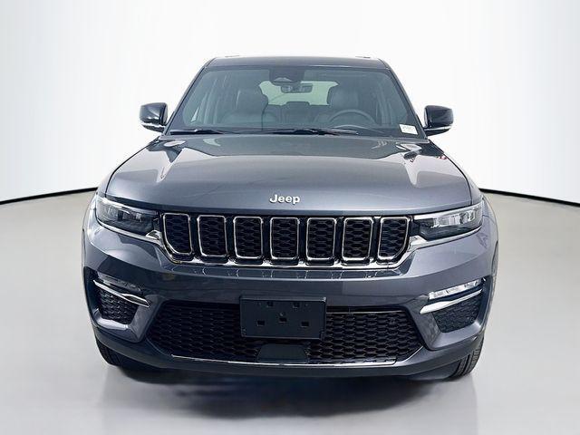 new 2025 Jeep Grand Cherokee car, priced at $39,990