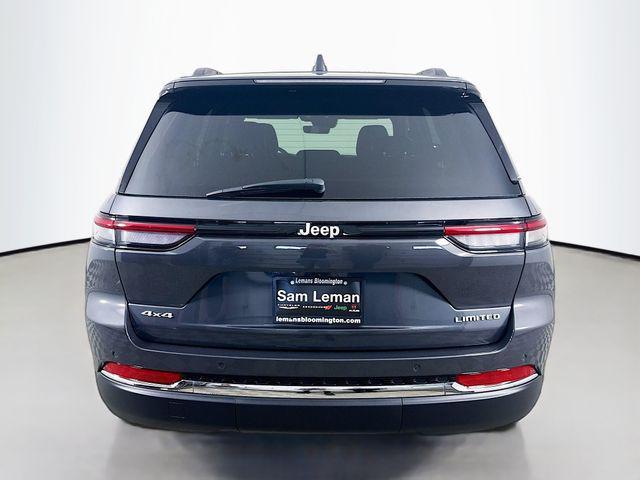 new 2025 Jeep Grand Cherokee car, priced at $39,990