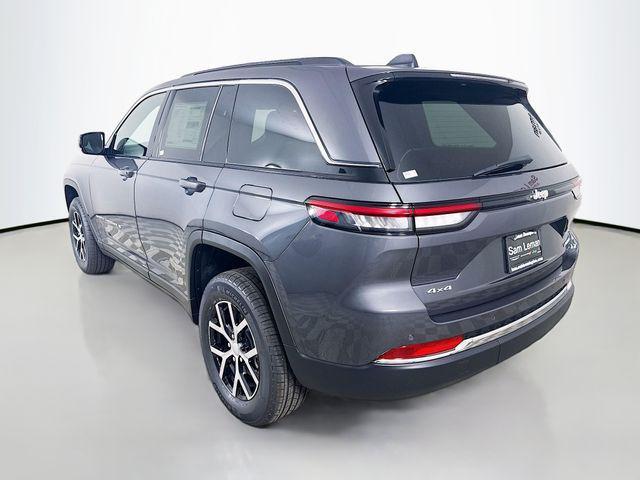 new 2025 Jeep Grand Cherokee car, priced at $39,990
