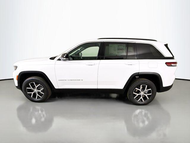 new 2025 Jeep Grand Cherokee car, priced at $38,400