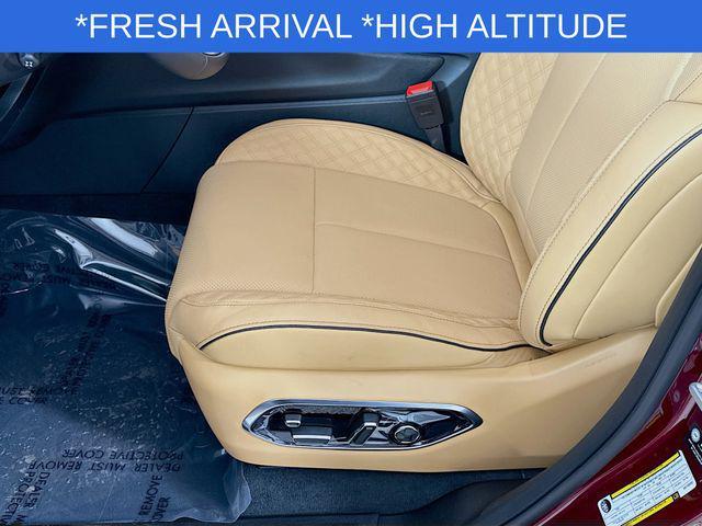 new 2025 Jeep Grand Cherokee car, priced at $54,375