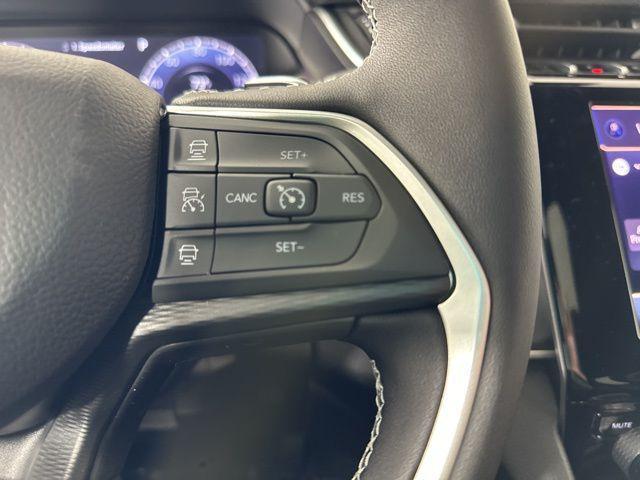 new 2025 Jeep Grand Cherokee car, priced at $36,875