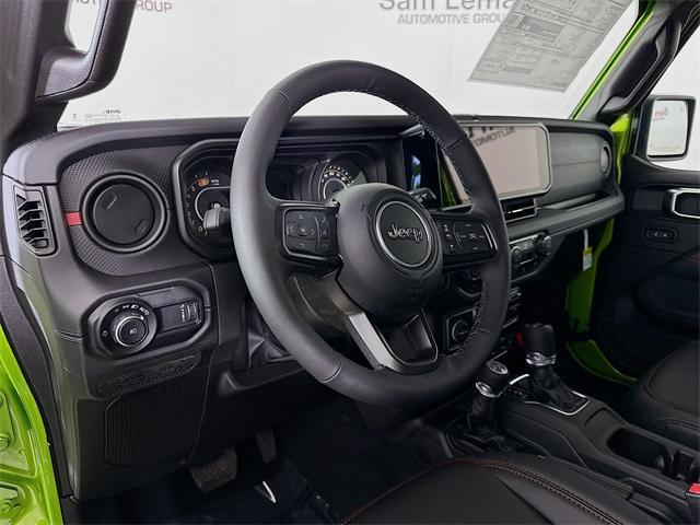 new 2025 Jeep Wrangler car, priced at $62,660