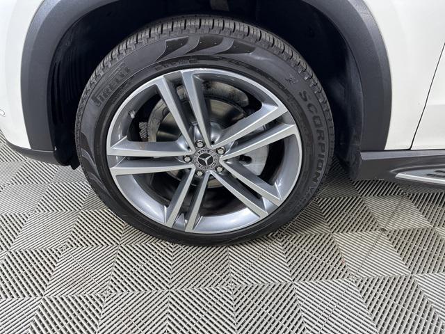 used 2020 Mercedes-Benz GLE 350 car, priced at $29,900