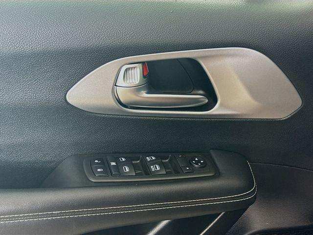 used 2021 Chrysler Pacifica car, priced at $26,999