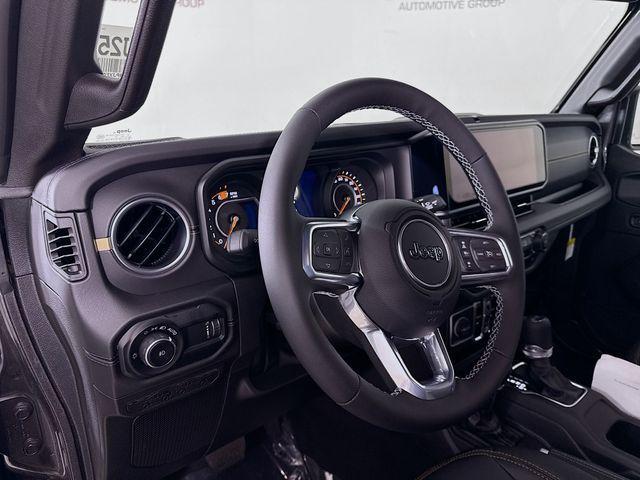 new 2025 Jeep Wrangler car, priced at $55,115