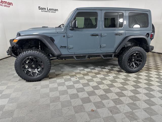 new 2025 Jeep Wrangler car, priced at $69,990