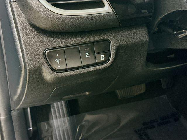 used 2024 Kia Seltos car, priced at $23,477