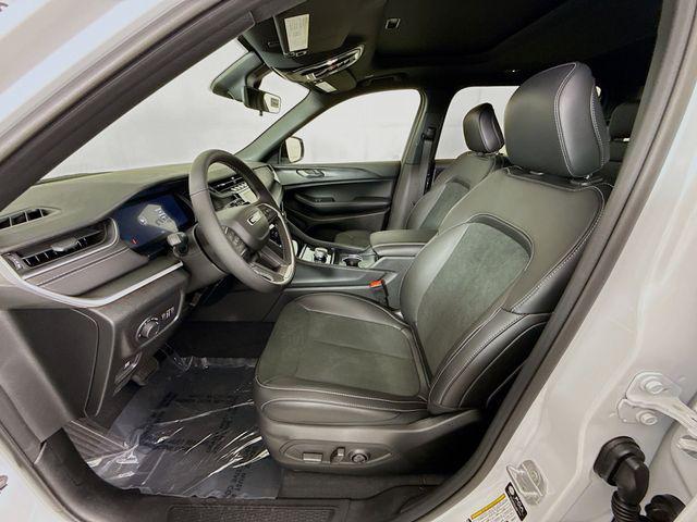 new 2025 Jeep Grand Cherokee L car, priced at $42,130