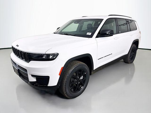 new 2025 Jeep Grand Cherokee L car, priced at $42,130