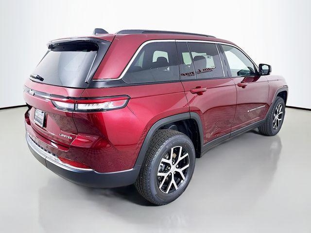 new 2025 Jeep Grand Cherokee car, priced at $39,990