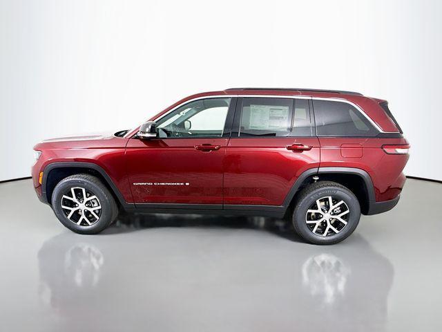 new 2025 Jeep Grand Cherokee car, priced at $39,990