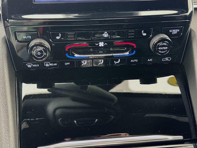 used 2022 Jeep Grand Cherokee car, priced at $32,995