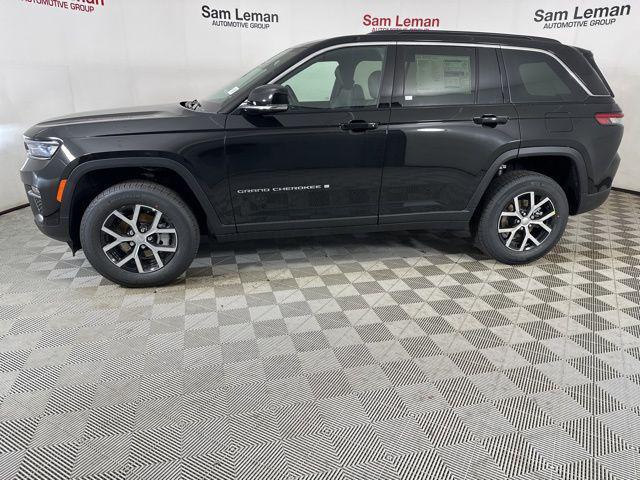 new 2025 Jeep Grand Cherokee car, priced at $37,295