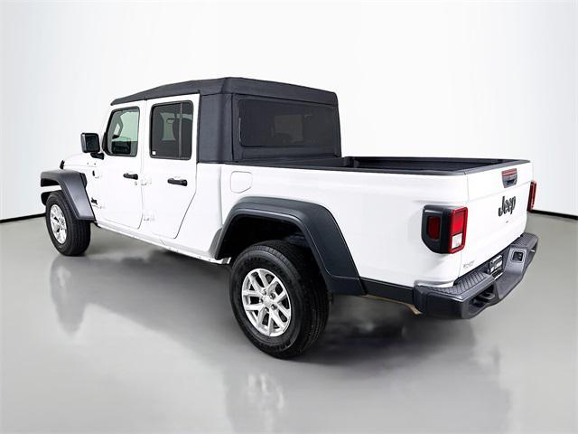 used 2023 Jeep Gladiator car, priced at $34,590