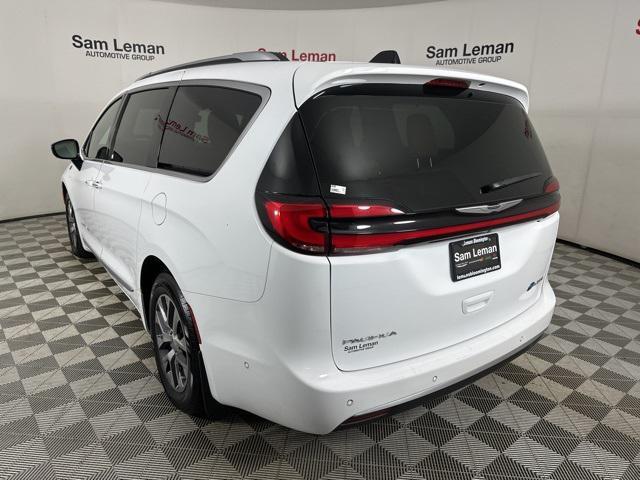 used 2023 Chrysler Pacifica car, priced at $38,925