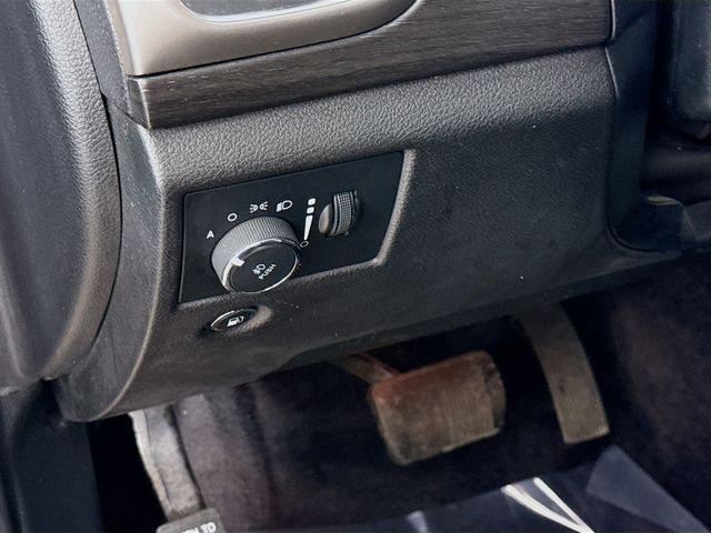 used 2018 Jeep Grand Cherokee car, priced at $20,250
