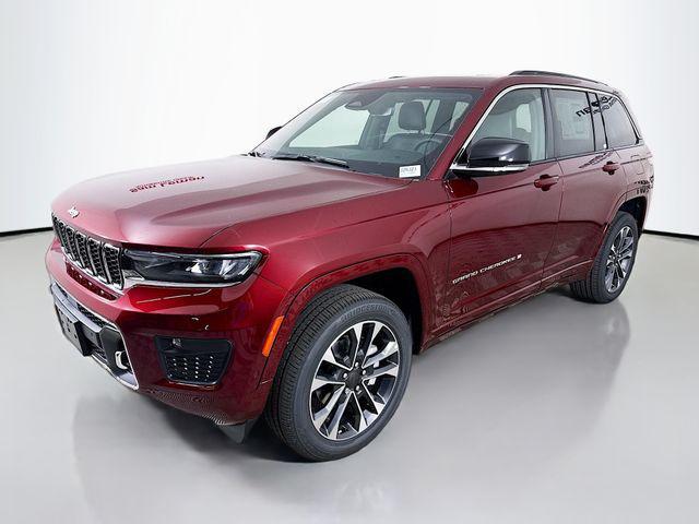 new 2025 Jeep Grand Cherokee car, priced at $51,580