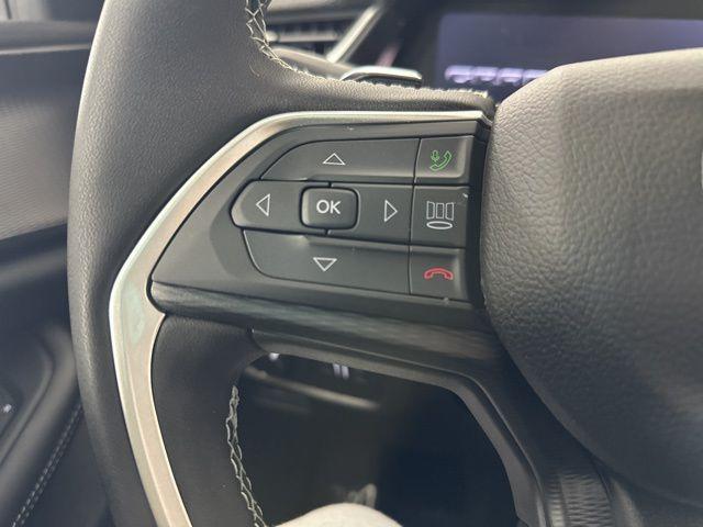 new 2025 Jeep Grand Cherokee car, priced at $38,465