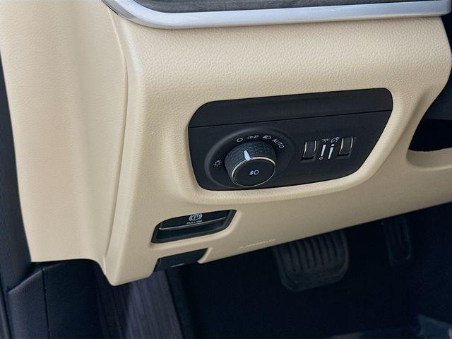 used 2023 Jeep Grand Cherokee L car, priced at $33,850