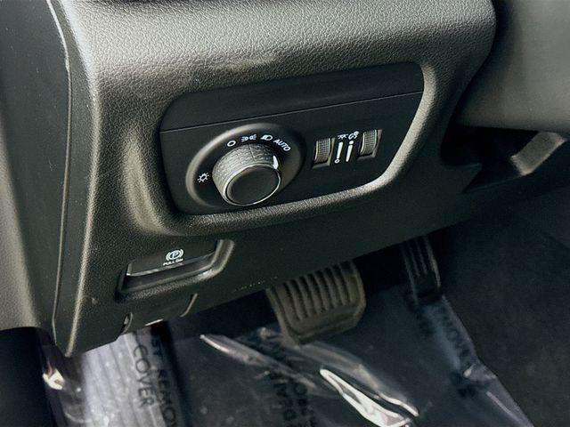 new 2025 Jeep Grand Cherokee L car, priced at $41,730