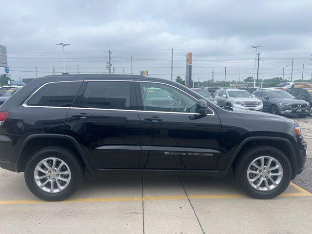 used 2022 Jeep Grand Cherokee car, priced at $23,999
