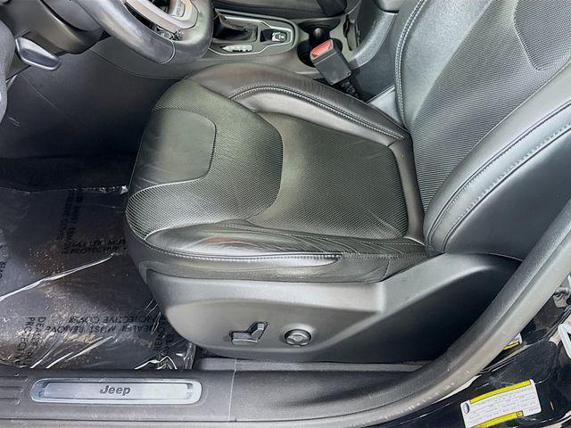 used 2019 Jeep Cherokee car, priced at $22,477