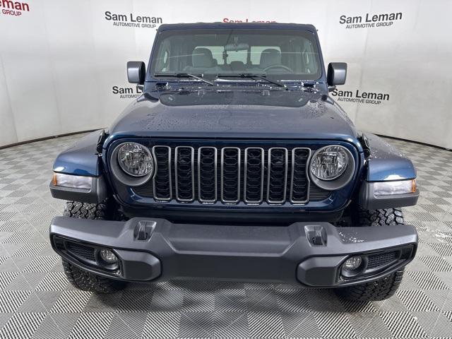 new 2025 Jeep Gladiator car, priced at $38,685