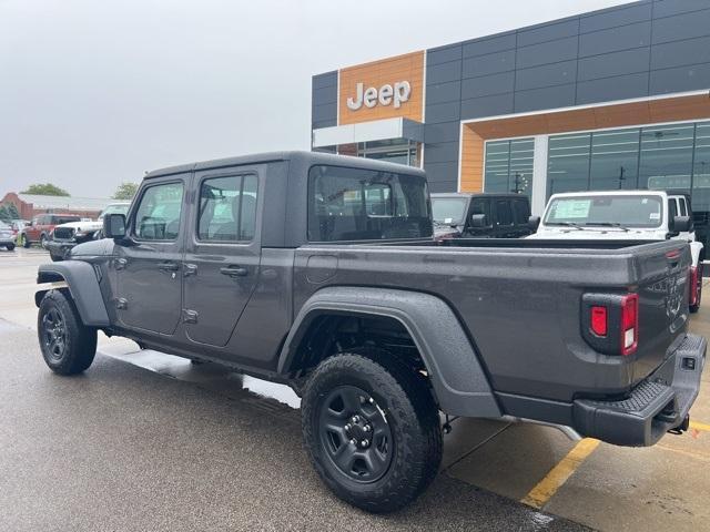 new 2024 Jeep Gladiator car, priced at $37,770