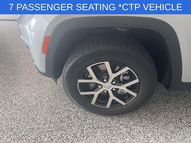 new 2025 Jeep Grand Cherokee L car, priced at $45,360