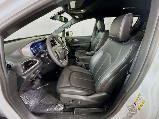 new 2025 Chrysler Voyager car, priced at $37,990