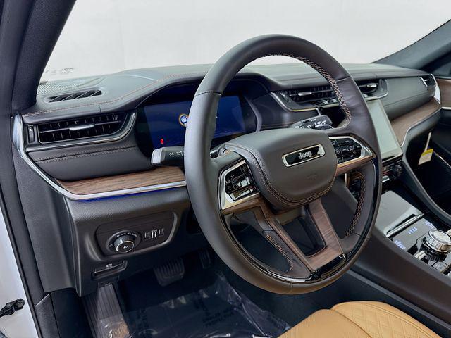 new 2025 Jeep Grand Cherokee L car, priced at $55,555