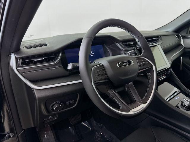 new 2025 Jeep Grand Cherokee L car, priced at $40,415