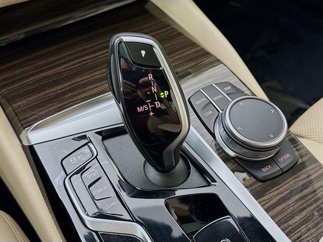 used 2022 BMW 530 car, priced at $31,850