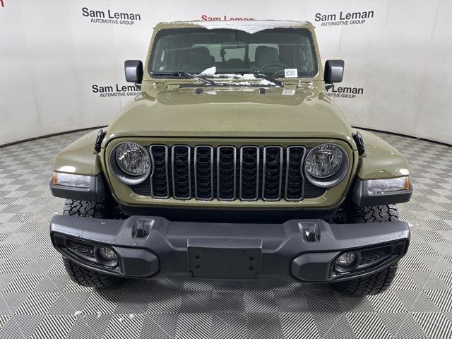 new 2025 Jeep Gladiator car, priced at $38,385