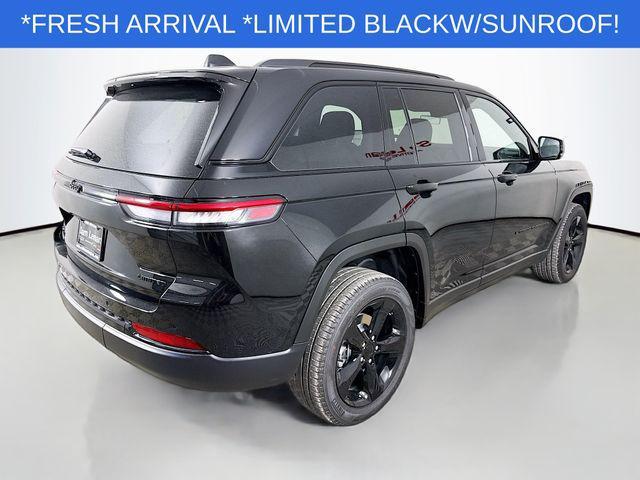 new 2025 Jeep Grand Cherokee car, priced at $44,235