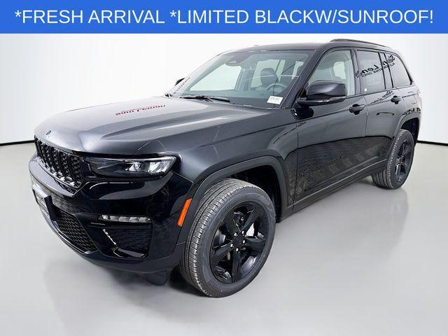new 2025 Jeep Grand Cherokee car, priced at $44,235