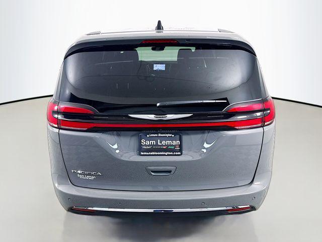 new 2025 Chrysler Pacifica car, priced at $40,220