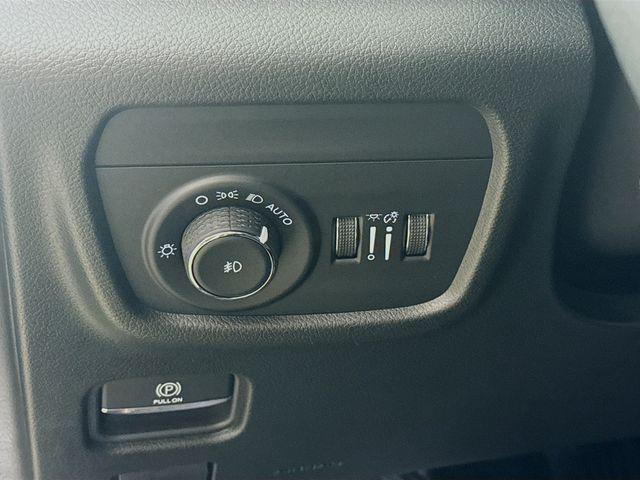 new 2025 Jeep Grand Cherokee L car, priced at $49,260