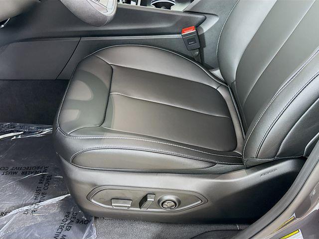 new 2025 Jeep Grand Cherokee L car, priced at $43,610