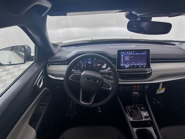 new 2026 Jeep Compass car, priced at $31,530