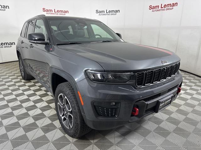 used 2022 Jeep Grand Cherokee car, priced at $33,990