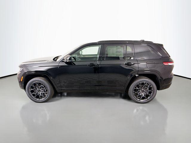 new 2025 Jeep Grand Cherokee car, priced at $57,175
